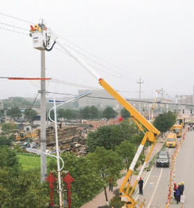 帶電作業車出租